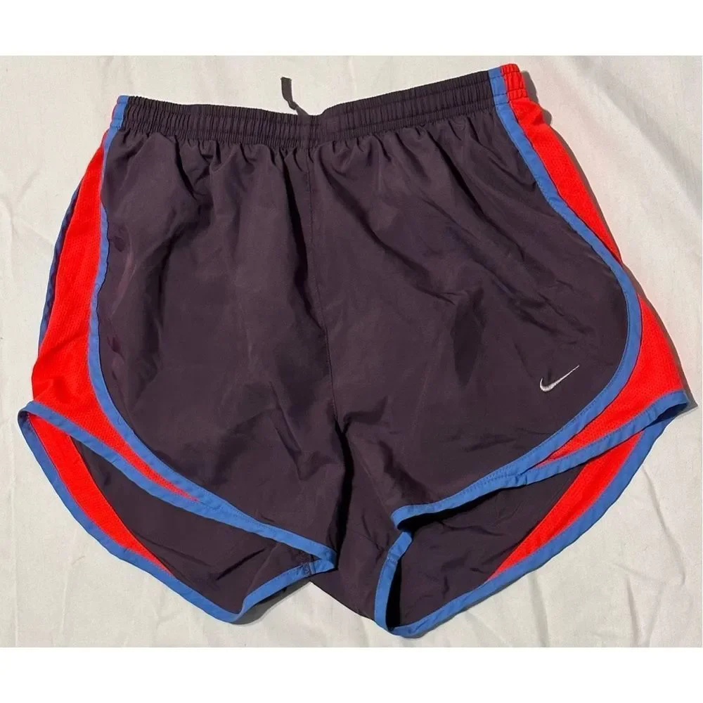 GOOD CONDITION NIKE Dri-FIT Purple 5K Lined Tempo Running Athletic Shorts Women'
